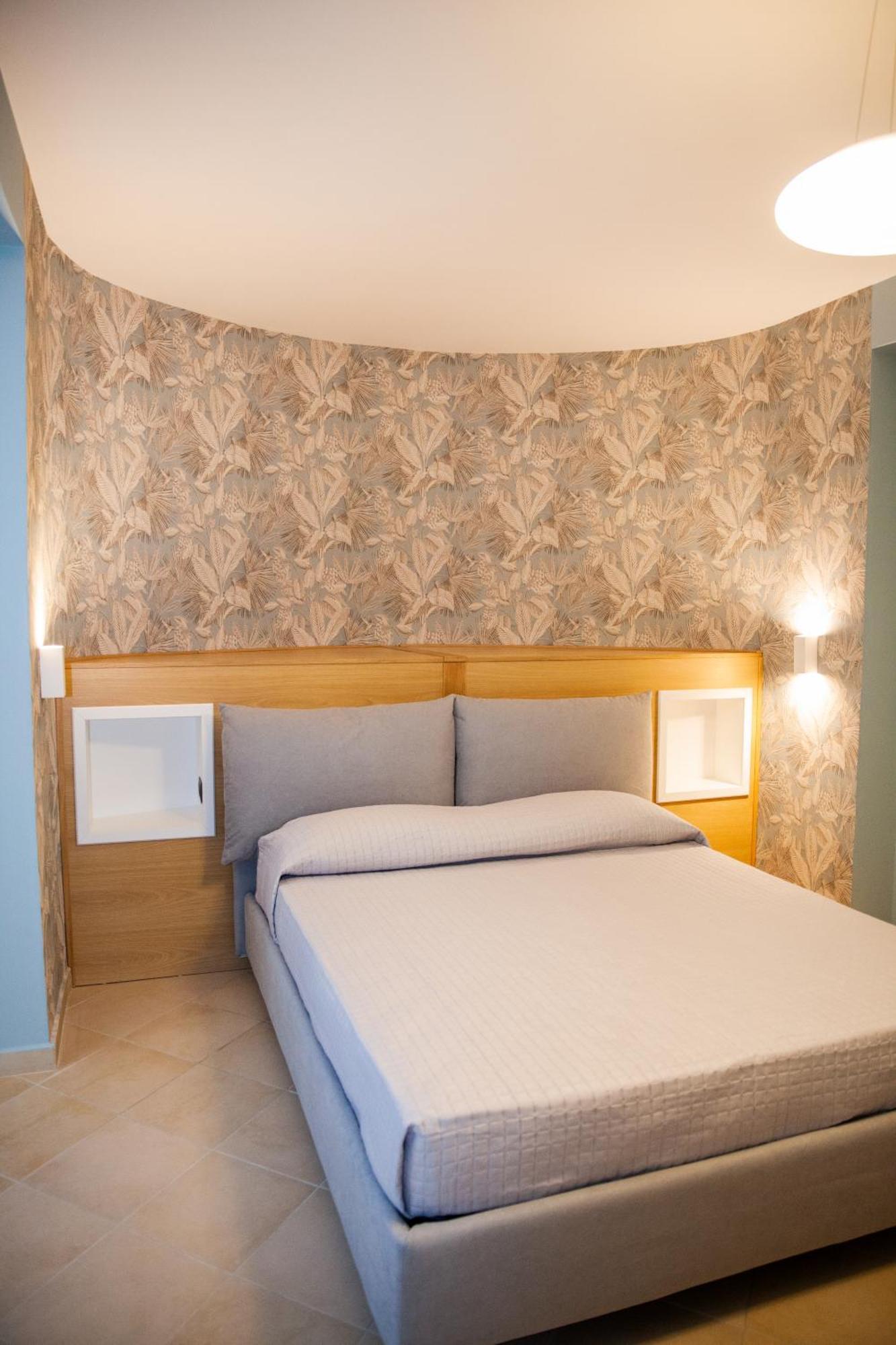 Bed and Breakfast Le Colonne Кассино Экстерьер фото
