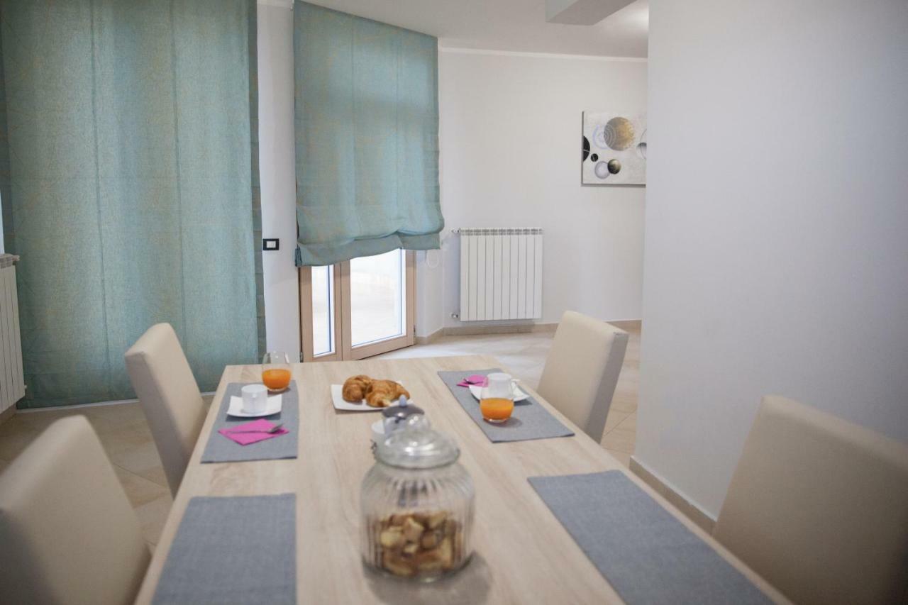 Bed and Breakfast Le Colonne Кассино Экстерьер фото